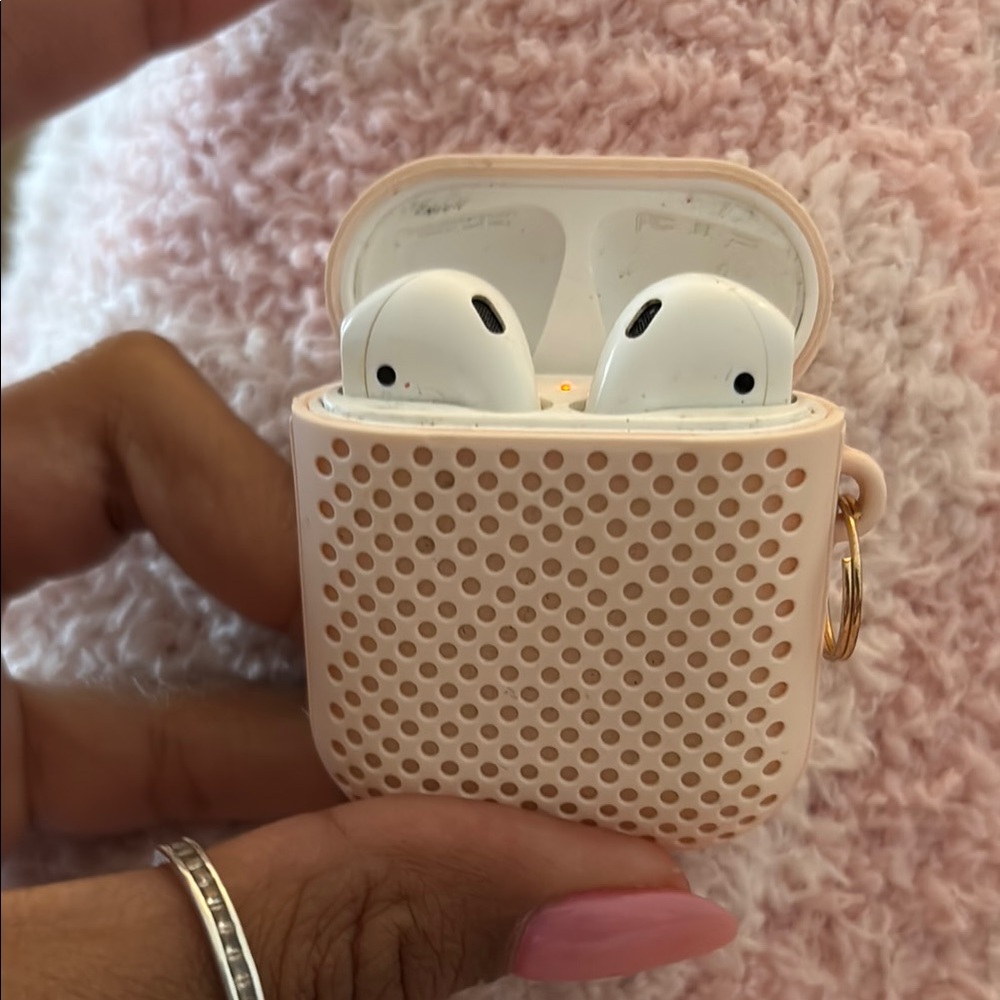 White Wireless Earbuds with Pink Case